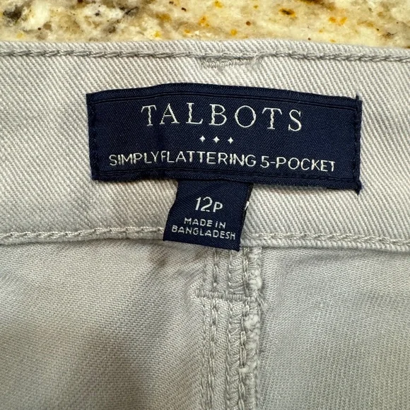 Talbots Simply Flattering 5 Pocket jeans- LOVELY GRAY size 12Petite - EUC! - Picture 1 of 15
